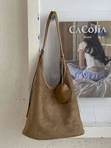 Vintage Frosted PU Leather Bucket Bag For Women Large Capacity Shoulder Bag With Round Pouch Korean Style Autumn Hobo Bag