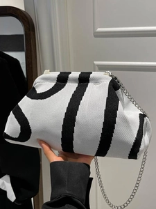 Women Striped Knitted Shoulder Bag With Silver Metal Chain Minimalist Cloud Crossbody Purse Casual Commuting Fabric Handbag