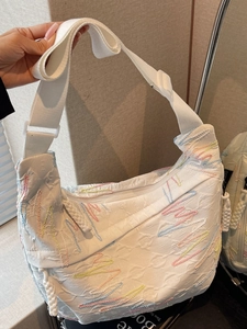 Women's Quilted Half Moon Shoulder Bag Colorful Wave Embroidery Hobo Bag Large Capacity Casual Fashion Crossbody Bag