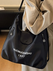 2025 large capacity black nylon tote bag with multiple zipper pockets for commuting