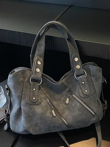 Sac fourre-tout vintage gris foncé en cuir PU mat avec fermetures éclair et rivets