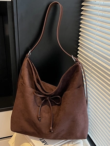 Grand sac cabas vintage marron foncé en daim mat avec détail de nœud décoratif