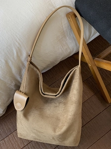 Women Suede Large Capacity Hobo Shoulder Bag Minimalist Commute Tote Dumpling Mother-Son Bag 2025 Autumn Chic Suede Handbag