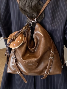 Vintage brown large capacity tote bag in soft oil-wax leather with a cute donut charm