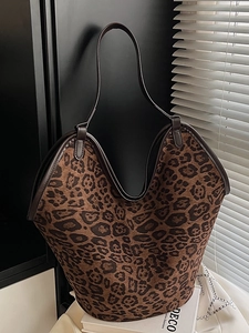Vintage Leopard Print Suede Large Capacity Tote Bag For Women Autumn Retro Fashion Commuter Shoulder Bag Handbag