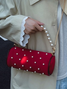 Retro red velvet cylindrical bag with pearl handle and gold chain for women