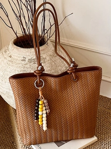 Women Large Capacity PU Woven Underarm Bag Retro Fashion Shoulder Tote Bag With Beaded Charm Vintage Commuter Bucket Bag