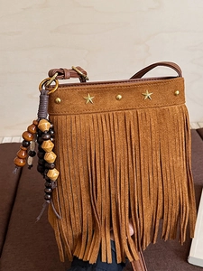 Sac Bandoulière Bohème en Suède à Franges pour Femmes Rétro Ethnique Sac à Épaule Orné d'Étoiles avec Pendentif en Bois