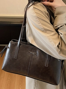 Vintage leopard print large tote bag for women, stylish brown shoulder commuter handbag