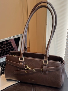 Vintage Large Capacity Underarm Bag For Women PU Leather Shoulder Bag Retro Commuting Baguette Bag With Metal Buckle