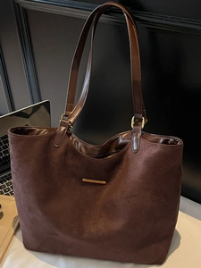 Sac Fourre-tout Vintage de Grande Capacité pour Femmes Sac à Bandoulière en Cuir PU à Main Élégant Avec Décoration en Métal