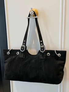 Vintage Large Capacity Suede Tote Bag For Women Solid Color Shoulder Crossbody Bag With Metal Eyelets For Daily Commute