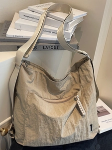Sac à Bandoulière en Nylon de Grande Capacité Style Japonais Couleur Unie pour Femmes Sac Cabas Minimaliste Urbain
