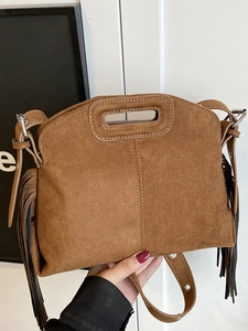 Women Suede Tassel Shoulder Bag Vintage Bohemian Crossbody Bag With Cutout Handle And Adjustable Strap Urban Minimalist Bag