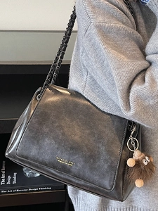 Large capacity vintage dark grey chain shoulder tote bag with plush monster charm