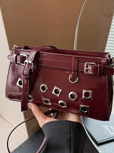Damen Mode PU Leder Umhängetasche Metallösen Punk Stil Crossbody Handtasche Für Den Täglichen Streetwear Vielseitig