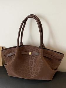 Large Capacity Leopard Print Tote Bag For Women Retro PU Leather Shoulder Bag Casual Commuting Handbag With Metal Buckle