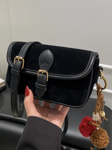 Retro black crossbody square bag with velvet texture and decorative beaded tassel pendant