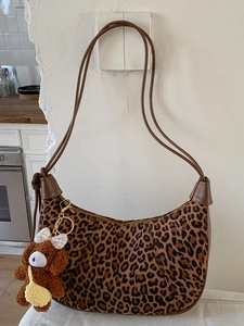 Women's Retro Suede Leopard Print Hobo Bag Minimalist Half Moon Underarm Shoulder Bag With Plush Bear Charm Purse