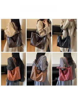 Detailed six-color selection of large capacity vintage leather tote bags for daily commuting