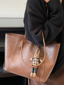 Retro brown large capacity leather tote bag with brand logo and cute bunny pendant charm