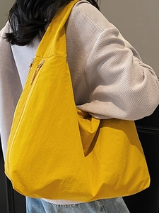 Grand sac fourre-tout hobo en nylon jaune vif pour les déplacements quotidiens