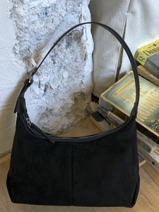 Vintage PU Suede Like Hobo Bag For Women Minimalist Shoulder Bag Large Capacity Solid Color Simple Autumn Retro Underarm Bag
