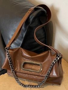 Women Large Capacity Shoulder Bag PU Leather Retro Fashion Chain Crossbody Bag Urban Simple Top Handle Pillow Bag Daily Use