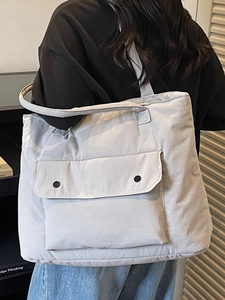 Lightweight grey large capacity tote bag with front pocket for daily commuting
