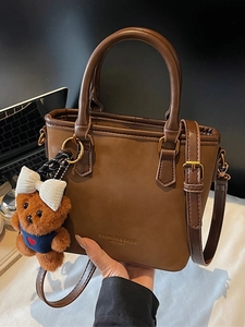 Fashion Women Flannel Bucket Bag Retro Shoulder Crossbody Bag With Cute Teddy Bear Pendant Handbag Versatile Casual Tote Bag