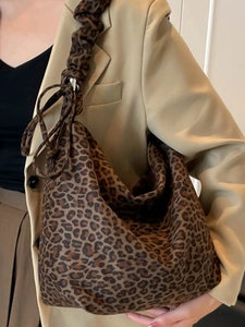 Stylish large capacity leopard print tote bag with ruched shoulder strap for women