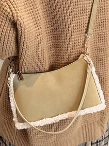 Sac bandoulière rétro en daim kaki avec bordure en polaire et bandoulière en cuir