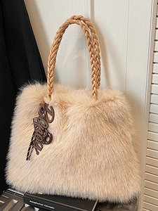 Women Large Capacity Plush Tote Bag Faux Fur Shoulder Bag With Woven Handles Magnetic Closure Autumn Winter Fashion Handbag