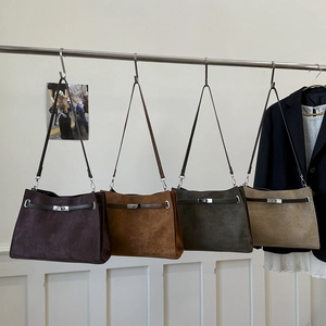 Vintage frosted matte tote bag for women in four colors with silver swivel lock and shoulder strap