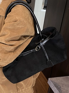 Vintage large black suede tote bag with minimalist shoulder strap for autumn fashion