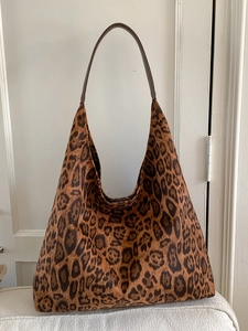 Sac Hobo en Daim Imprimé Léopard pour Femmes Grande Capacité Sac à Épaule Rétro Décontracté Urbain Fourre-tout Simple
