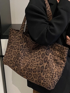 Große Shopper-Tasche mit Leopardenmuster und breiten Stoffträgern für Damen, Vintage-Stil