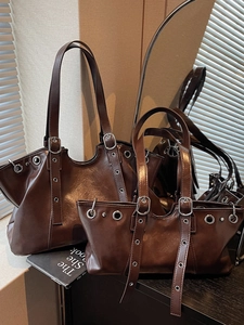 Vintage Large Capacity PU Leather Tote Bag For Women Retro Metal Eyelet Commuter Shoulder Bag French Underarm Handbag