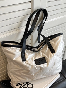 Large Capacity Quilted Puffer Tote Bag For Women Urban Minimalist Cotton Handbag Fashion Zipper Shoulder Bag Daily Travel