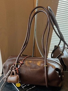 Women Trendy PU Leather Underarm Bag Retro Pillow Shape Shoulder Handbag With Cute Charms For Daily Commuting Autumn Fashion