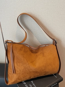Women Large Capacity Suede Look PU Leather Shoulder Bag Vintage Urban Simple Hobo Tote Bag With Zipper For Autumn Daily