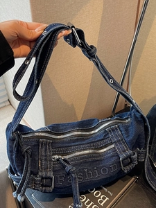 Vintage Washed Denim Shoulder Bag For Women Retro Y2K Hobo Bag Multi Pocket Crossbody Handbag With Adjustable Strap