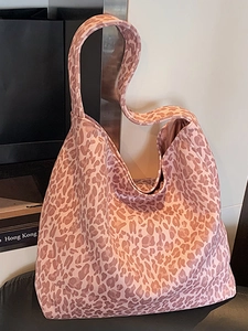 Pink leopard print tote bag with large capacity for daily commute and fashion style