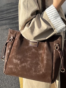 Vintage dark brown faux suede tote bag with large capacity for women's daily commute