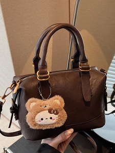 Retro Women's Boston Handbag PU Leather Commuter Shoulder Crossbody Bag With Stitching Detail And Optional Plush Pendant