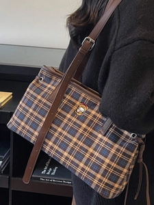 Retro plaid tote bag with bear embroidery and brown leather straps for autumn winter