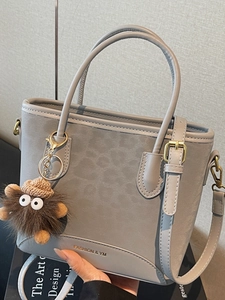 Women Leopard Print PU Leather Shoulder Bag With Plush Monster Charm Urban Simple Tote Handbag Vintage Crossbody Bag