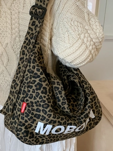 Leopard print tote bag for women featuring MOBORN lettering and adjustable strap