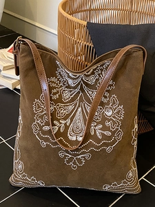 Ethnic Suede Embroidery Tote Bag Large Capacity Retro Shoulder Bag Bohemian Faux Suede Crossbody Bag For Women Daily Travel