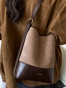 Retro large capacity suede bucket shoulder bag with adjustable strap for women